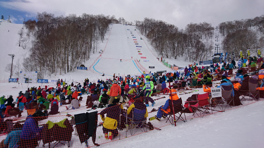 全日本スキー技術選手権大会決勝初日