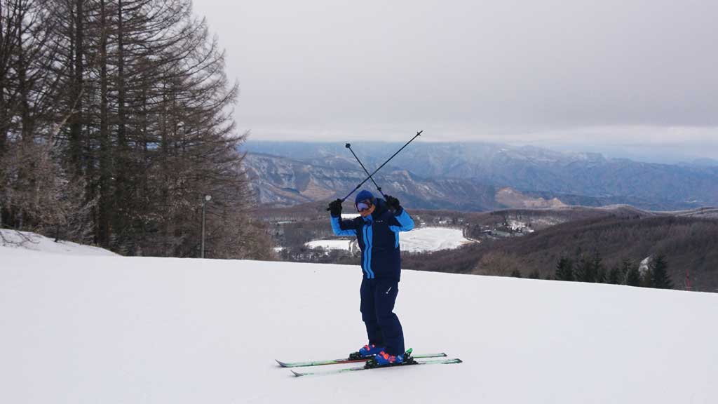 スキーヤーオンリーの「白樺高原国際スキー場」