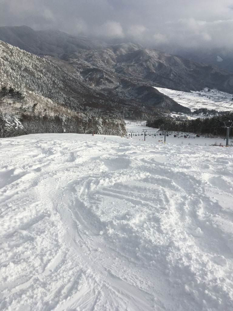 よませ温泉スキー場は大雪！！
