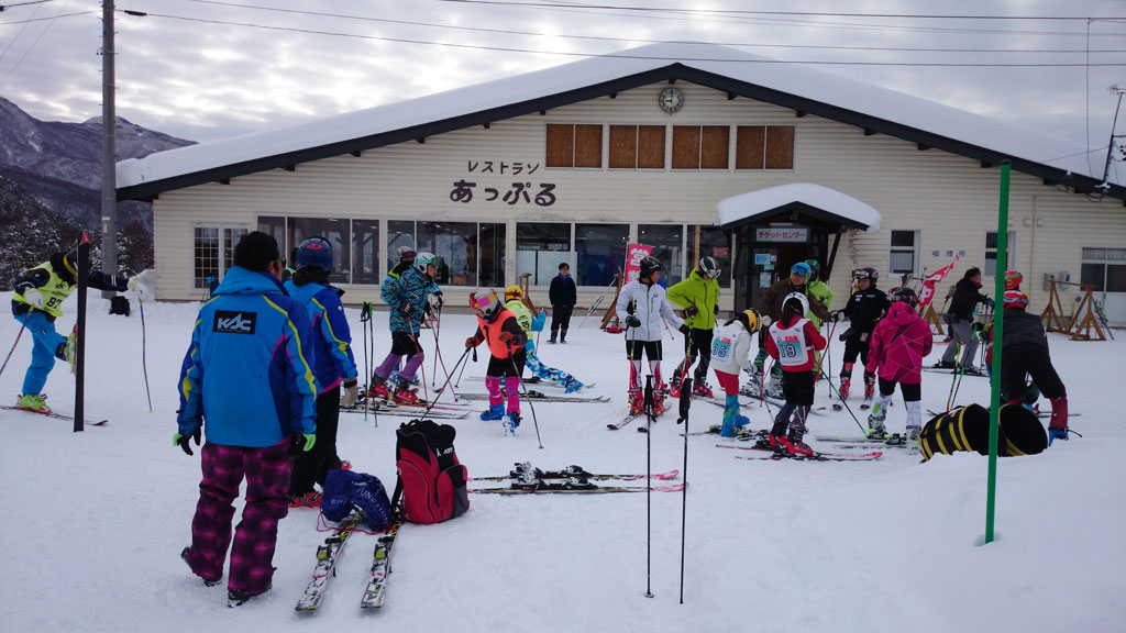 「よませ温泉スキー場」オープン