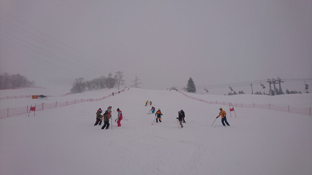 第58回全日本スキー技術選手権大会コースオープン初日